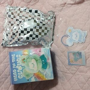 MINISO Disney Head in the Clouds Mickey Plush Keychain / Bag Charm (Sunny Sky)